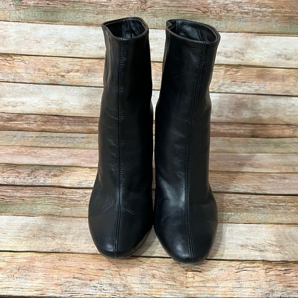 L'Autre Chose Black Leather Ankle Boots - Picture 7 of 9